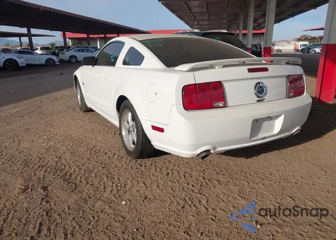 2008 Ford Mustang Gt Premium z USA, uszkodzony, nr VIN 1ZVHT82H785148248